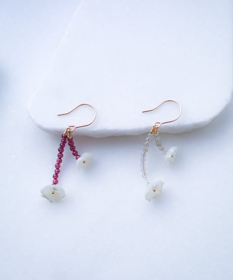 SOA earring Pearl