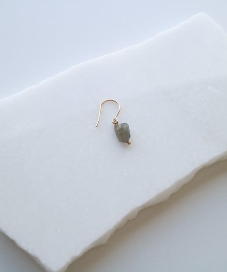 HQ FINE ONE PIERCE Labradorite / Pink Topaz