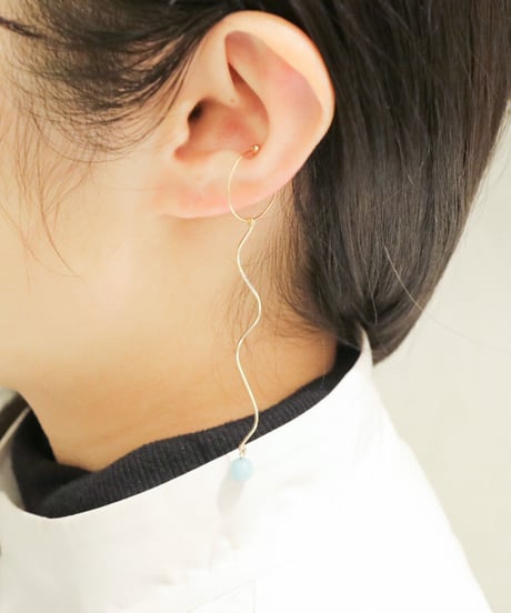 NYOLO EARRING