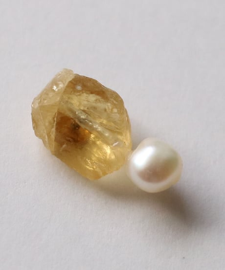 TOW PIERCE CITRINE CRYSTAL