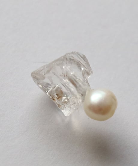 TOW PIERCE CITRINE CRYSTAL