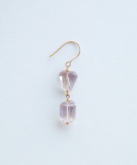 HQ TWO PIERCE
