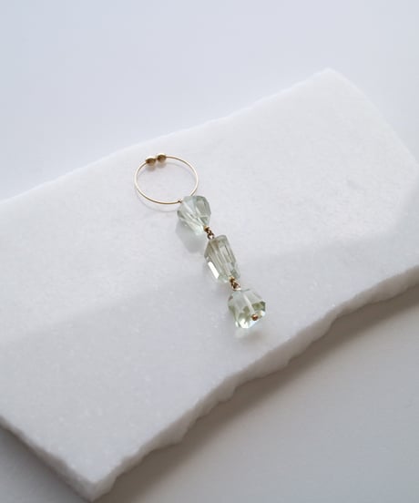 HQ THREE EARRING