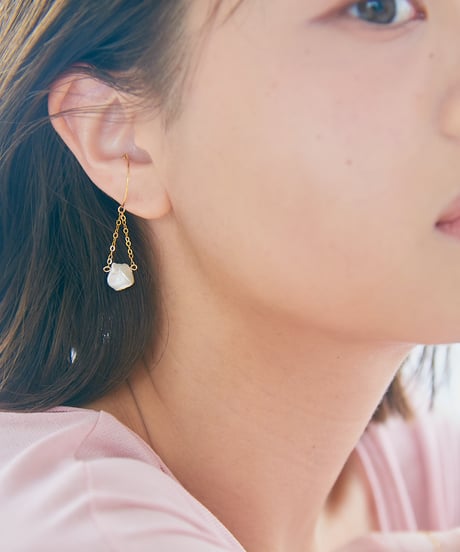 PITAL SHORT EARRING