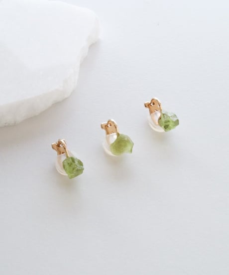 GEM EARRING PERIDOT