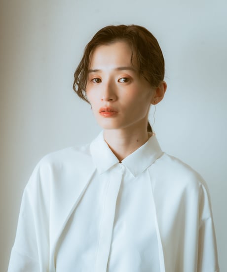 NYOLO PIERCE