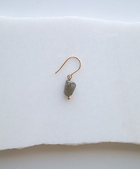 HQ FINE ONE PIERCE Labradorite / Pink Topaz
