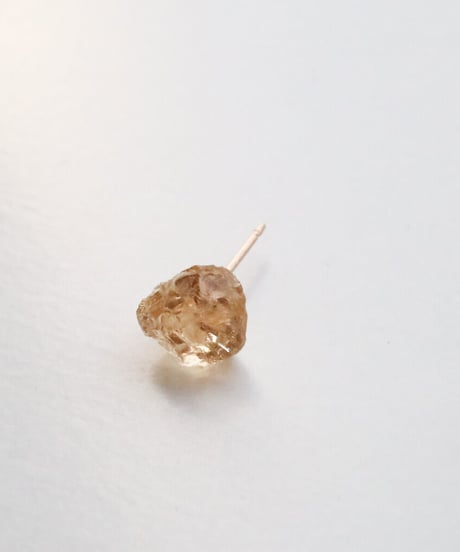GEM PIERCE CITRINE