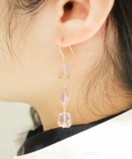 HQ THREE PIERCE