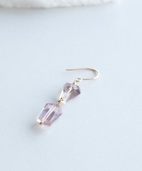 HQ TWO PIERCE