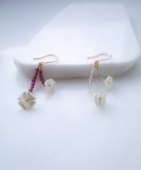 SOA earring Pearl