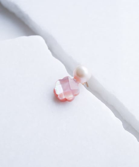 PEARL FLOWER PIERCE