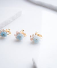 Flower foam earring