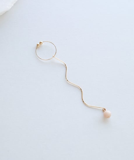 NYOLO EARRING