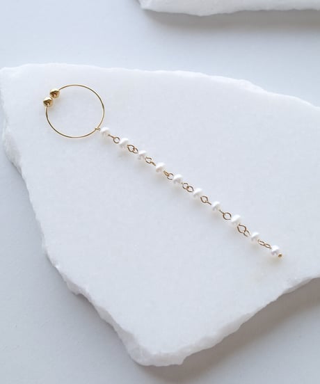 PEARL CLAN LONG EARRING