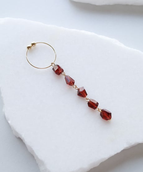 GARNET LONG EARRING