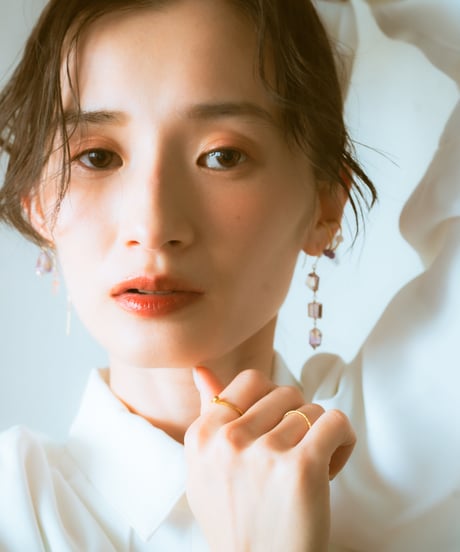 HQ THREE PIERCE