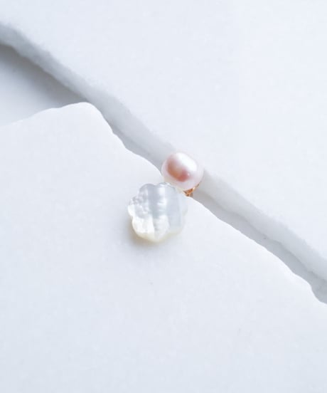 PEARL FLOWER PIERCE
