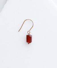 GARNET ONE PIERCE