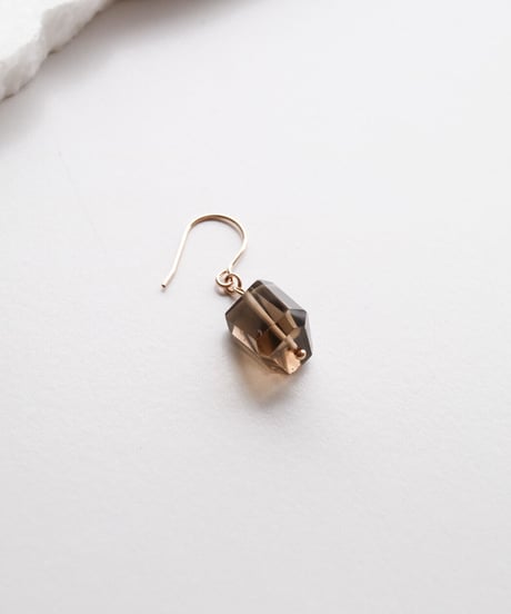 HQ ONE PIERCE SMORKY