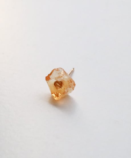 GEM PIERCE CITRINE