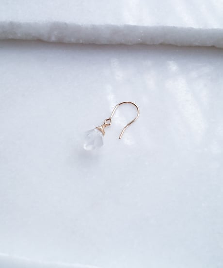 LECT ONE CRYSTAL PIERCE