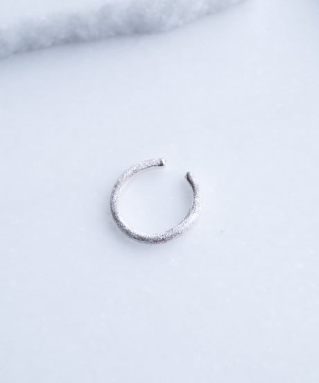 BRIGHT SIMPLE CUFF