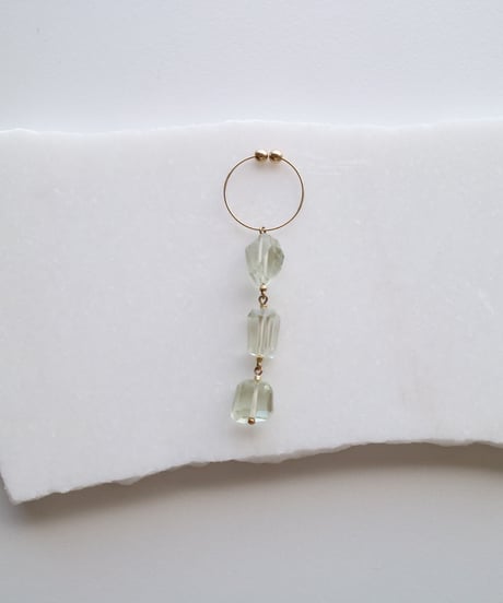 HQ THREE EARRING