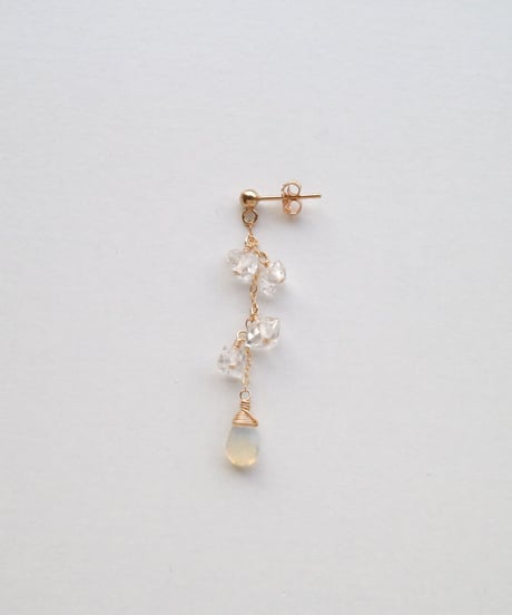 HARKIMER HUGE SHORT PIERCE