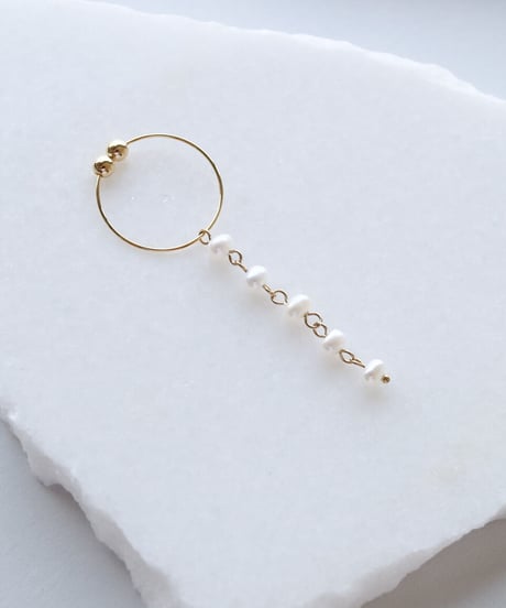 PEARL CLAN EARRING