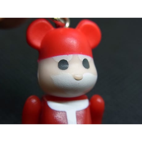 2002年 モスバーガー・BE@RBRICK　クリスマス限定ストラップ　SANTA