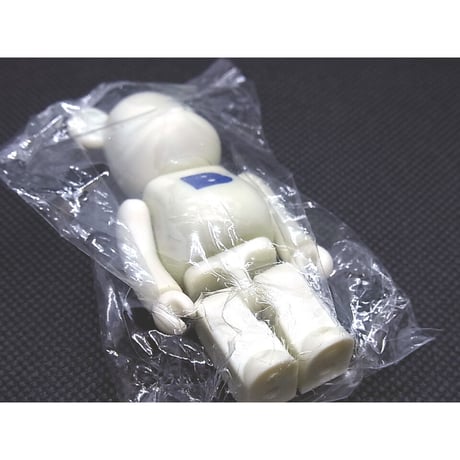 BE@RBRICK シリーズ4・ BASIC/ベーシック「B」・B@-031