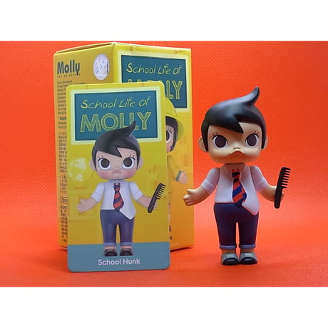 ポップマート　MOLLY スクールライフシリーズ「School Hunk」