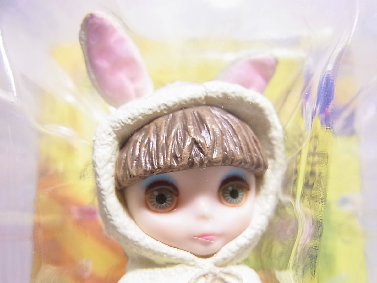 Takara Tomy - ネオブライス ベルベットメヌエット Amazon.co.jp: ベルベットメヌエットNeoブライスBlythe 1st
