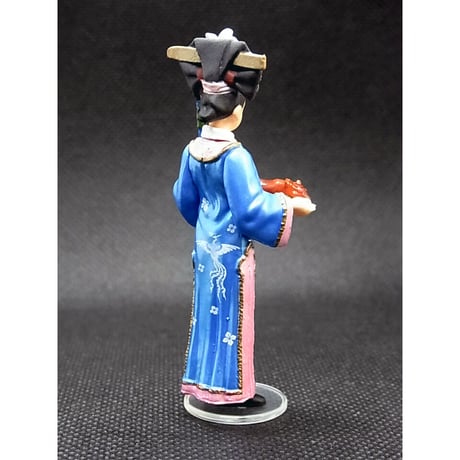 満漢全席 中国宮廷料理フィギュアコレクション　11.服務小姐【青・給士の女性】