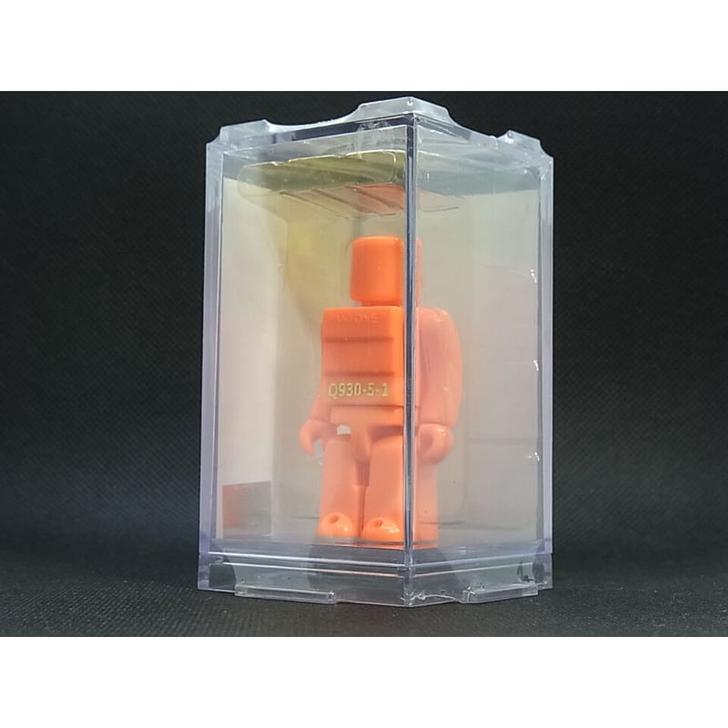 レア商品 ★メディコムトイ ★PANTONE ★キューブリック　30体セット 希少・非売品】メディコムトイ PANTONE キューブリック 30体