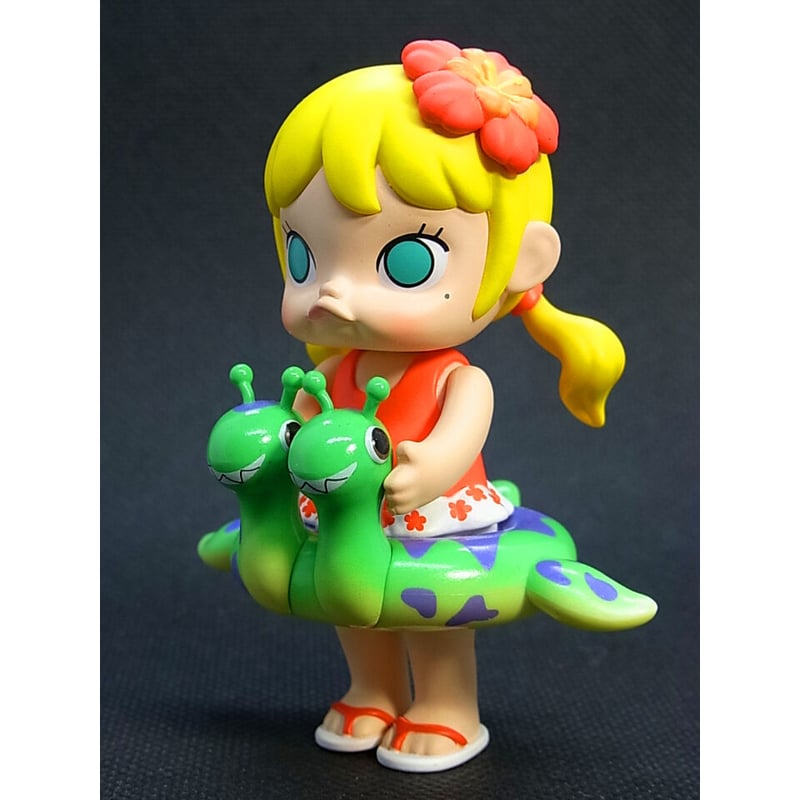 デザイナーズトイ 末那末匠 ポップマート  Molly フィギュア C デザイナーズトイ 末那末匠 ポップマート Molly フィギュア C