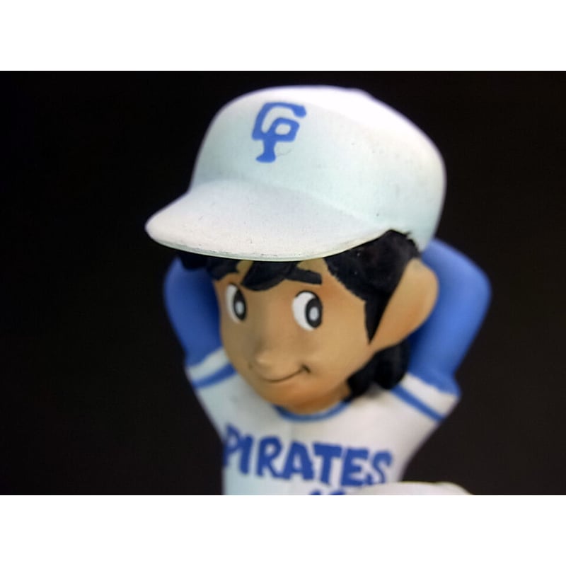 すすめ！！パイレーツ Amazon.co.jp: すすめパイレーツ 第1巻 (角川文庫 ん 12-1