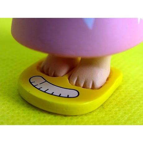 ポップマート　MOLLY ZODIACシリーズ「LIBRA」