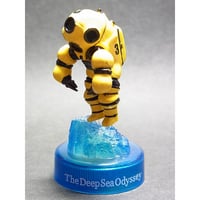 ダイドーMIU深海生物2フィギュアコレクション　海洋堂ホビーロビー・ファミリーマート限定　深海探査服（イエロー）