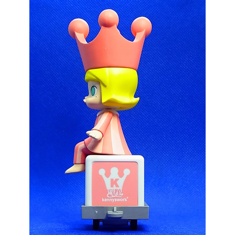 ポップマート MOLLY ハッピー・トレインシリーズ「PrincessMolly-Pink