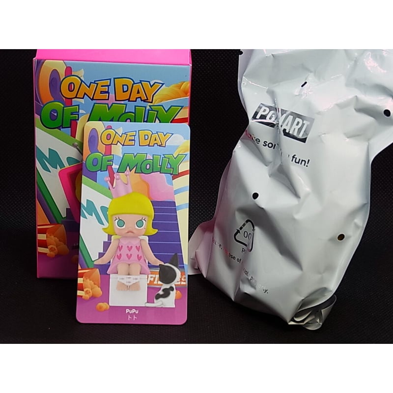 デザイナーズトイ 末那末匠 ポップマート  Molly フィギュア A MOLLY Robot Store Figurine 2021 Limited Edition – TOYSEZ