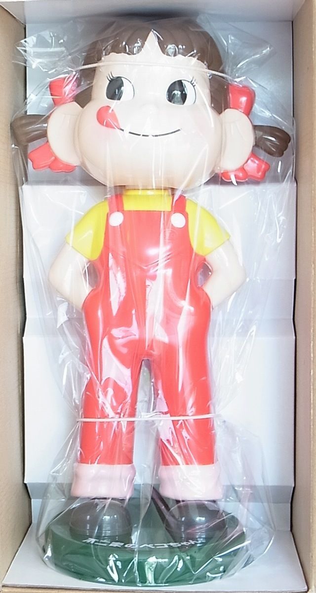 ペコちゃん人形(首振り) 高さ31cm 緑色金属台座 | トイズ ペコちゃん人形(首振り) 高さ31cm 緑色金属台座 | トイズ