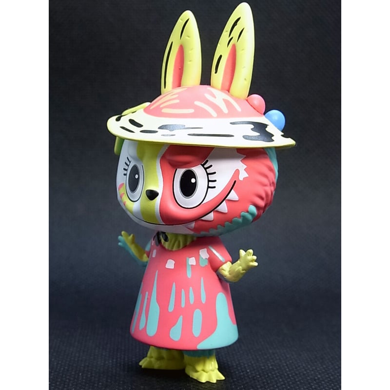 ポップマート LABUBU ザ・モンスターズアートシリーズ「 FEMME AU