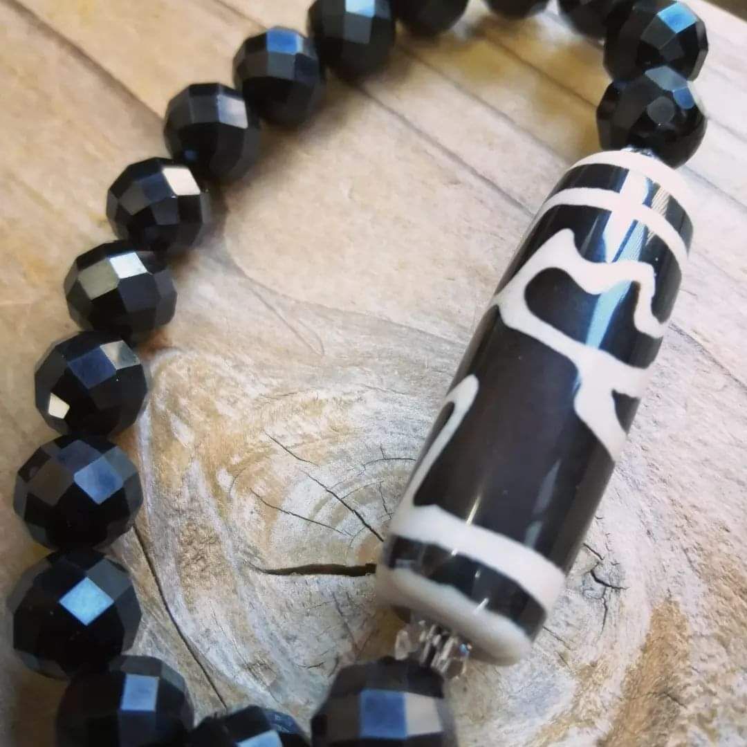 睡蓮花天珠とチベット産モリオン（黒水晶のブレスレット | siesta jewelry