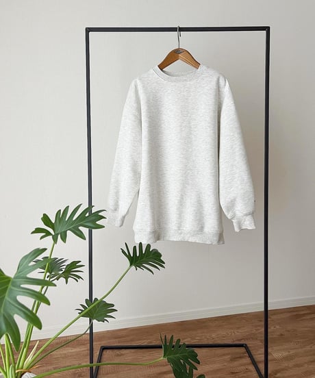 SWEAT SHIRT