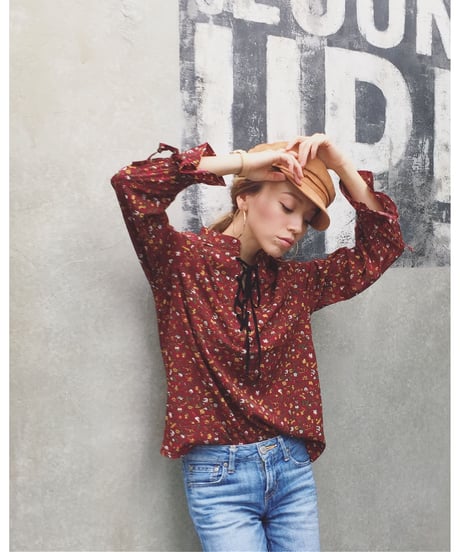 LACE UP BLOUSE
