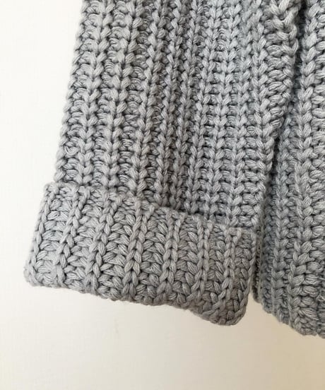 BULKY KNIT TOPS