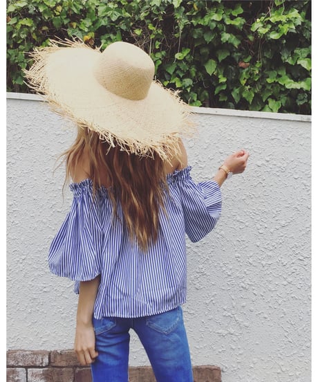 STRIPE OFF SHOULDER TOPS