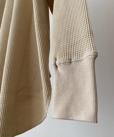 HENRY NECK TOPS